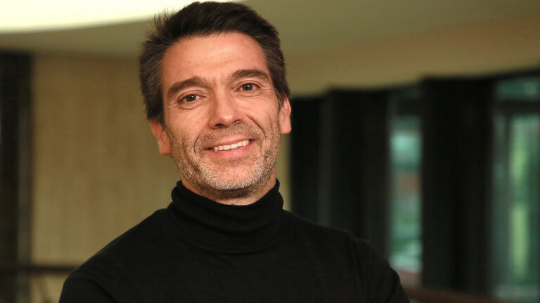 Francisco Carvalho 1600x900 1