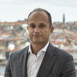 Ivan Sousa 300x300|Ivan-Sousa-547x470