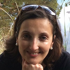 Susana Maria 300 x 300|Susana-Maria-547-x-470